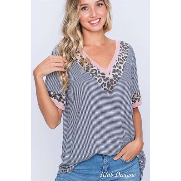 LAST 1! V Neck Animal Print and Stripes Contrast Print Top! - Picture 3 of 10